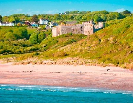 Manorbier Castle Inn Sunset Room Екстер'єр фото