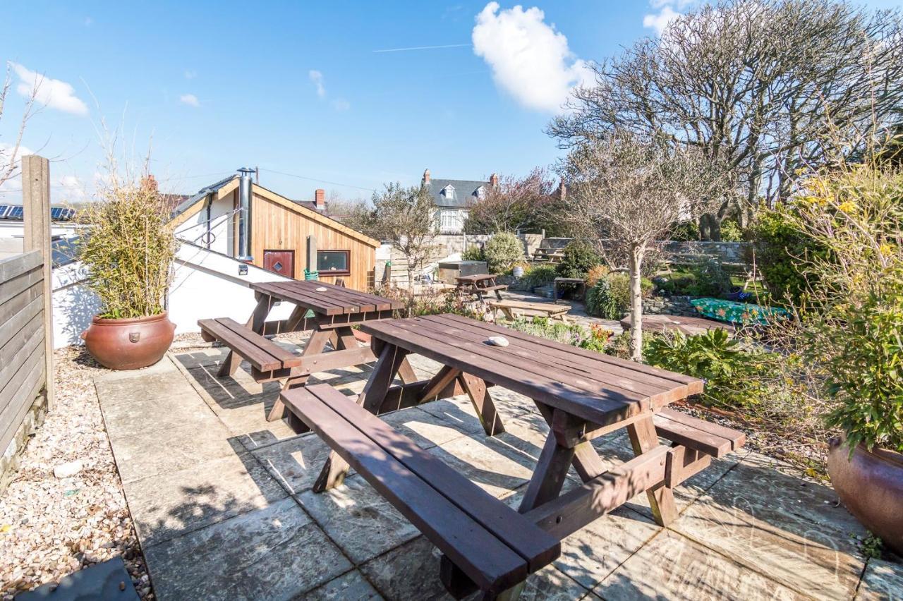 Manorbier Castle Inn Sunset Room Екстер'єр фото